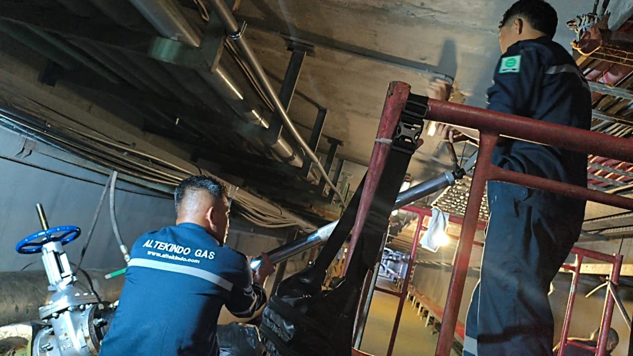 Ilustrasi prosedur jacking jembatan